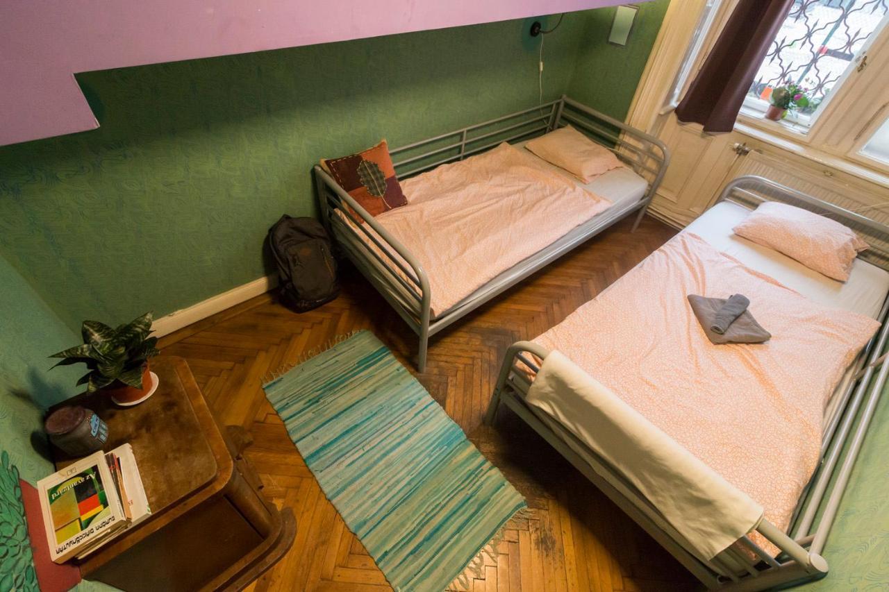 Baroque Hostel & Coworking Budapest Extérieur photo